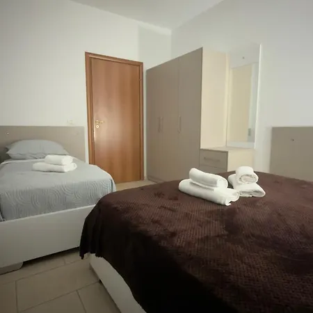 Center * Tirana